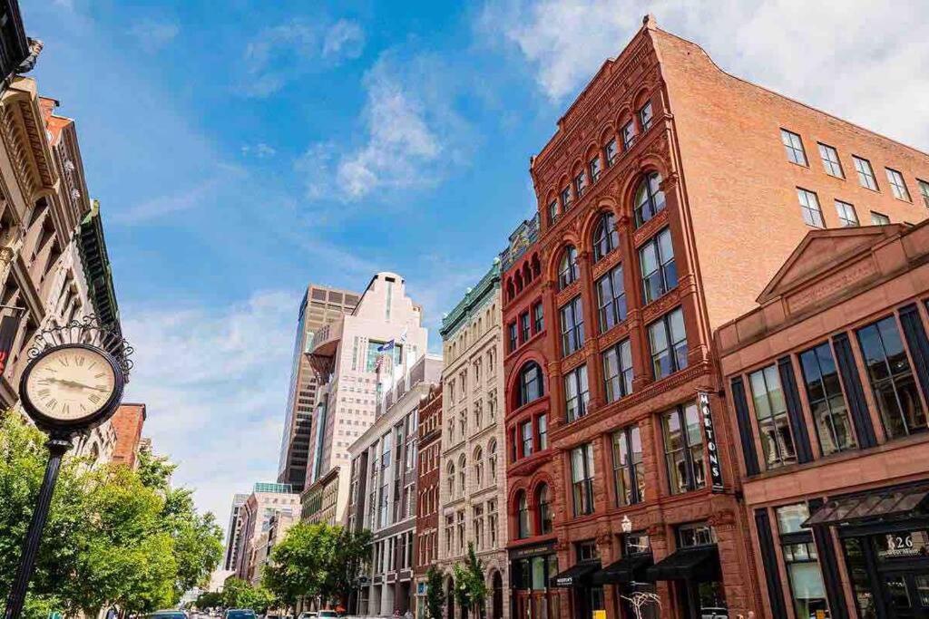 2br Unit W/ Cinema In Nulu Apartment *